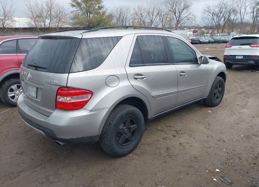 Photo 4 of 2007 Mercedes-benz Ml 350 4MATIC (VIN 4JGBB86E57A233277)