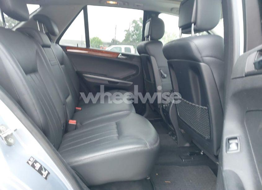 Photo 8 of 2006 Mercedes-benz Ml 350 4MATIC (VIN 4JGBB86E66A063400)