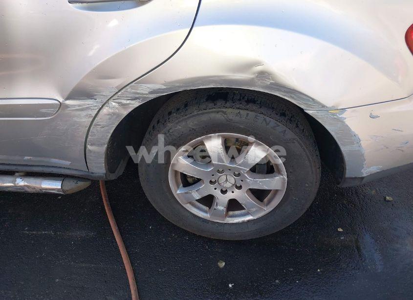 Photo 13 of 2006 Mercedes-benz Ml 350 4MATIC (VIN 4JGBB86E66A122297)