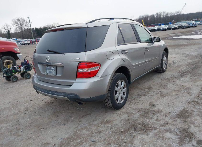 Photo 4 of 2007 Mercedes-benz Ml 350 4MATIC (VIN 4JGBB86E67A227892)