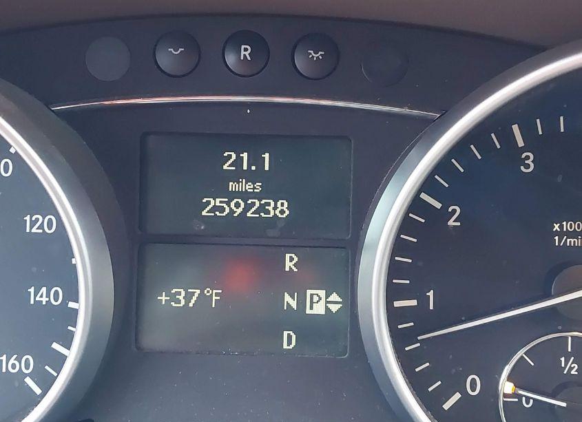 Photo 7 of 2007 Mercedes-benz Ml 350 4MATIC (VIN 4JGBB86E67A227892)