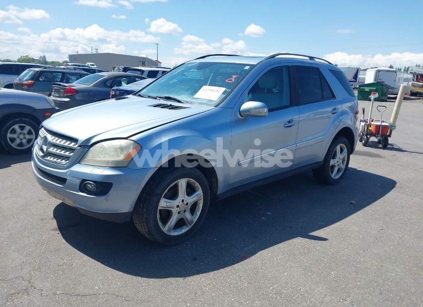 Photo 2 of 2008 Mercedes-benz Ml 350 4MATIC (VIN 4JGBB86E68A353591)