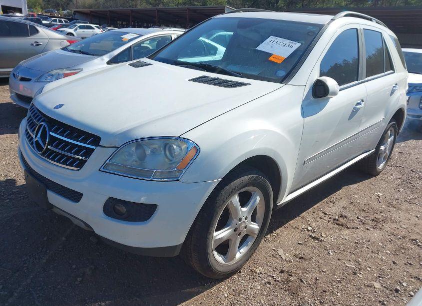 Photo 2 of 2008 Mercedes-benz Ml 350 4MATIC (VIN 4JGBB86E68A355812)