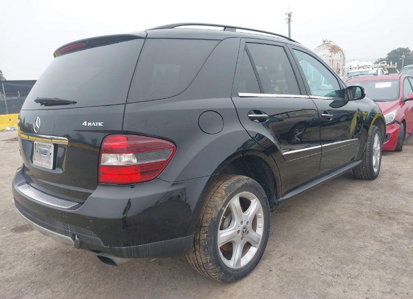 Photo 4 of 2008 Mercedes-benz Ml 350 4MATIC (VIN 4JGBB86E68A385327)