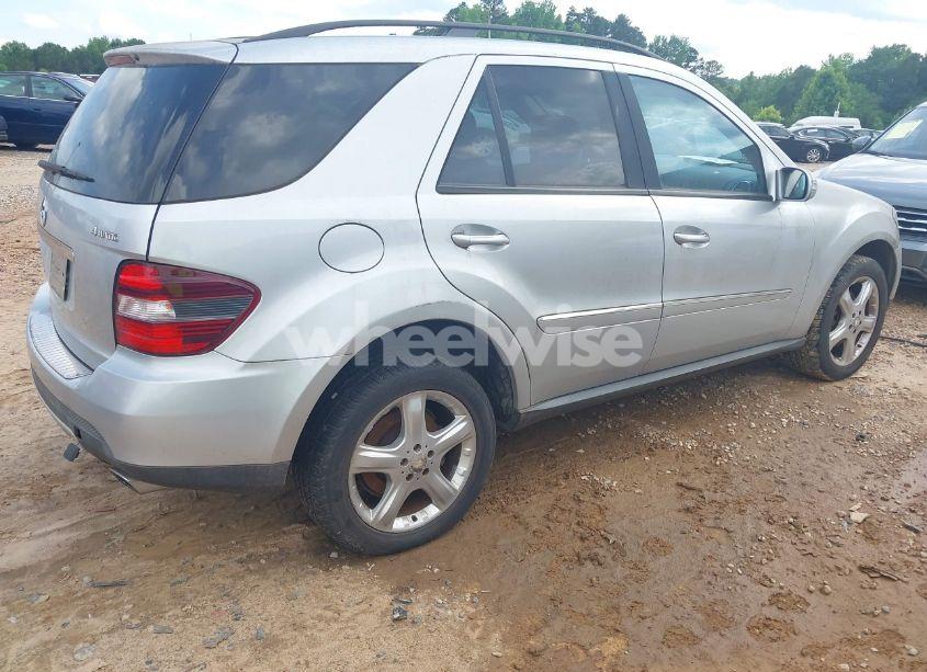 Photo 4 of 2008 Mercedes-benz Ml 350 4MATIC (VIN 4JGBB86E68A413949)