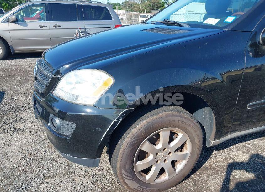 Photo 6 of 2006 Mercedes-benz Ml 350 4MATIC (VIN 4JGBB86E76A007773)