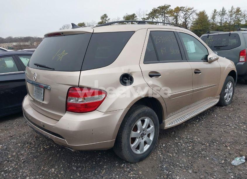 Photo 4 of 2006 Mercedes-benz Ml 350 4MATIC (VIN 4JGBB86E76A033368)