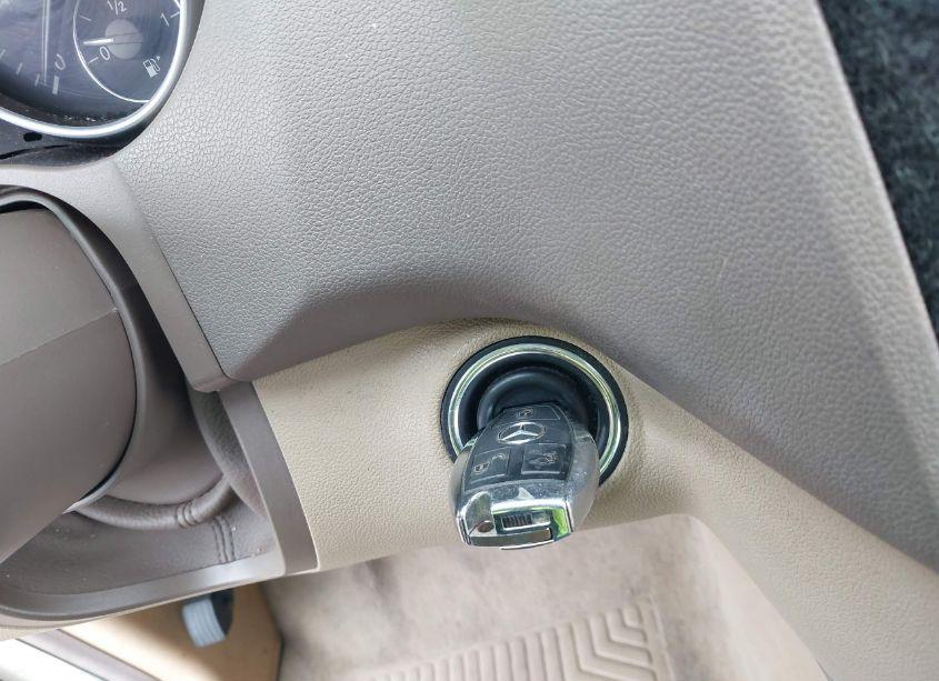 Photo 11 of 2006 Mercedes-benz Ml 350 4MATIC (VIN 4JGBB86E76A047139)