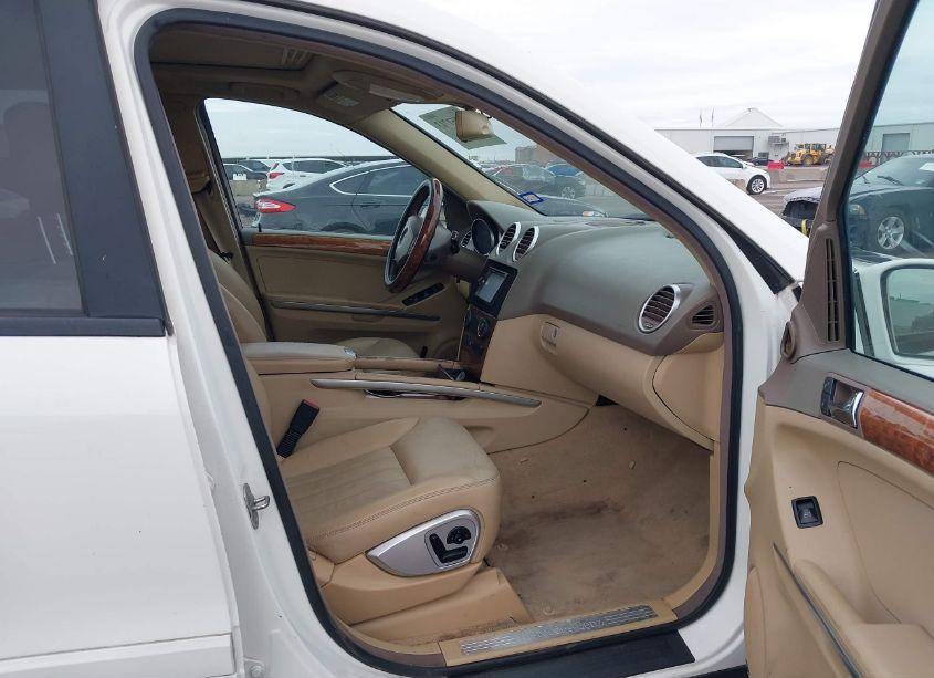 Photo 5 of 2006 Mercedes-benz Ml 350 4MATIC (VIN 4JGBB86E76A047139)