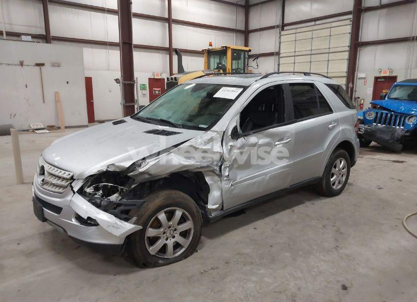 Photo 2 of 2006 Mercedes-benz Ml 350 4MATIC (VIN 4JGBB86E76A068539)