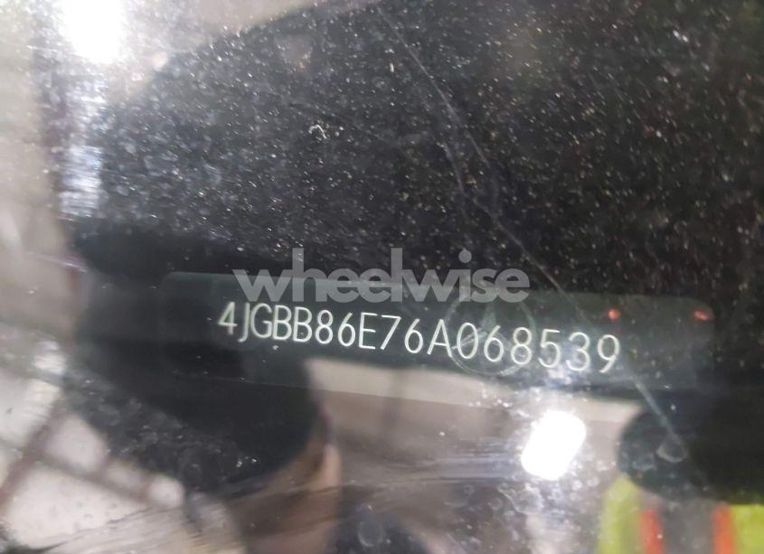 Photo 9 of 2006 Mercedes-benz Ml 350 4MATIC (VIN 4JGBB86E76A068539)