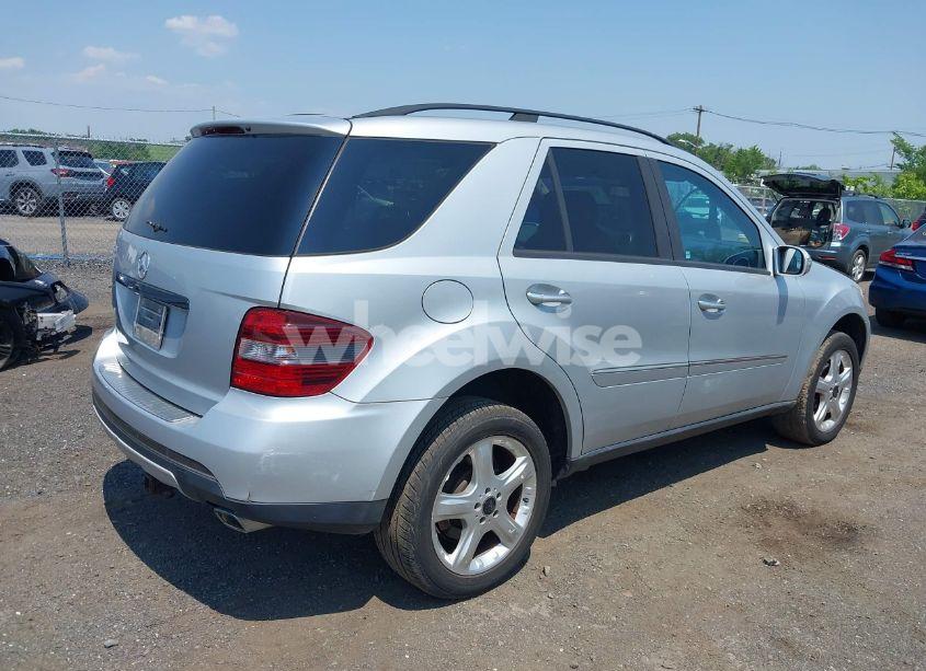 Photo 4 of 2006 Mercedes-benz Ml 350 4MATIC (VIN 4JGBB86E76A080125)