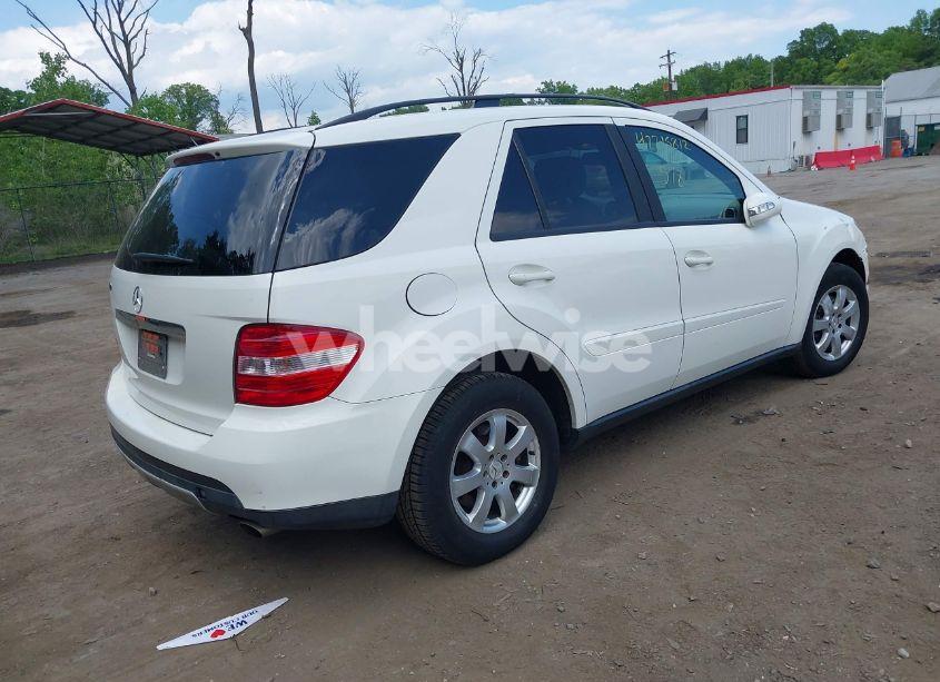 Photo 4 of 2006 Mercedes-benz Ml 350 4MATIC (VIN 4JGBB86E76A103158)