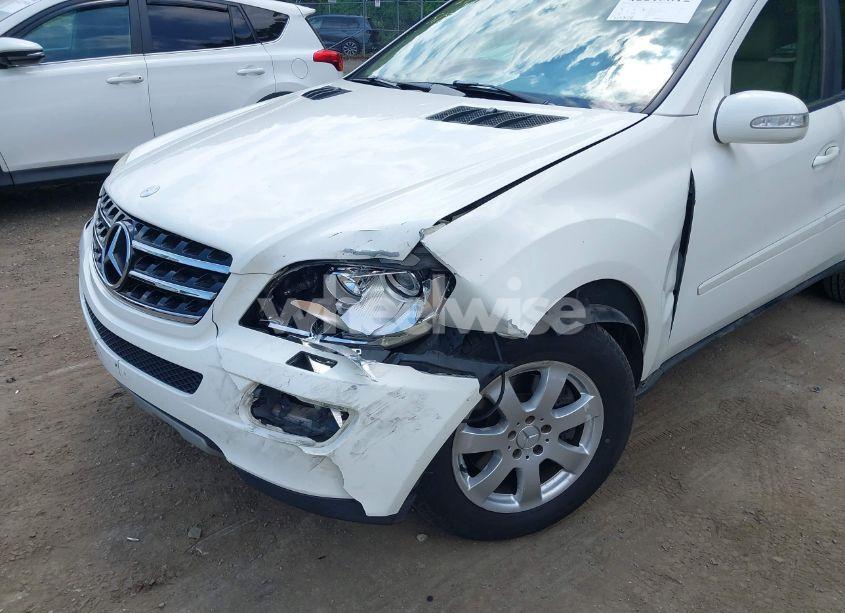 Photo 6 of 2006 Mercedes-benz Ml 350 4MATIC (VIN 4JGBB86E76A103158)