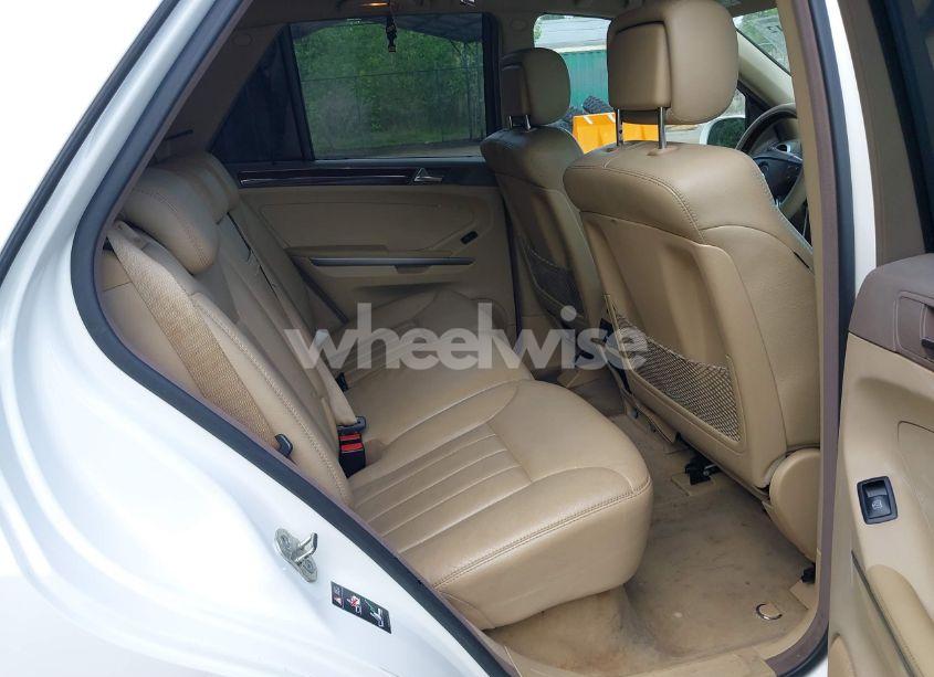 Photo 8 of 2006 Mercedes-benz Ml 350 4MATIC (VIN 4JGBB86E76A103158)