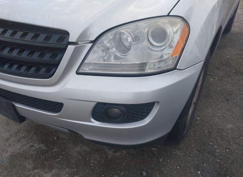 Photo 6 of 2006 Mercedes-benz Ml 350 4MATIC (VIN 4JGBB86E76A115746)