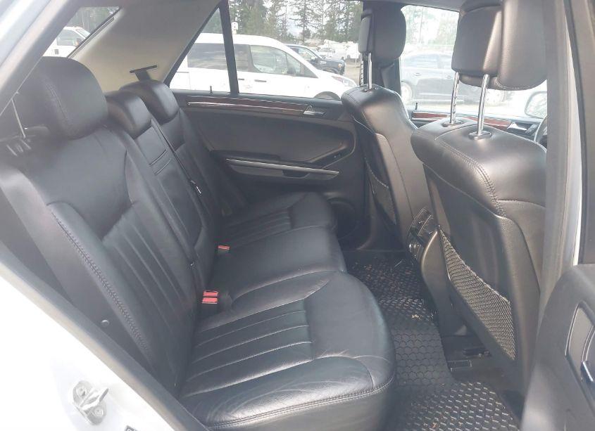 Photo 8 of 2006 Mercedes-benz Ml 350 4MATIC (VIN 4JGBB86E76A115746)