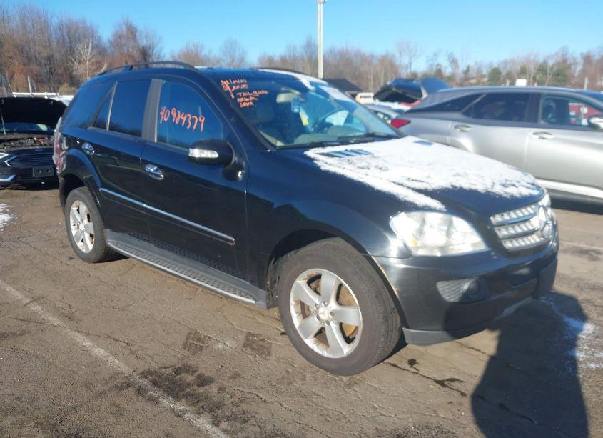 2008 Mercedes-benz Ml 350 4MATIC (VIN 4JGBB86E78A301242) main photo