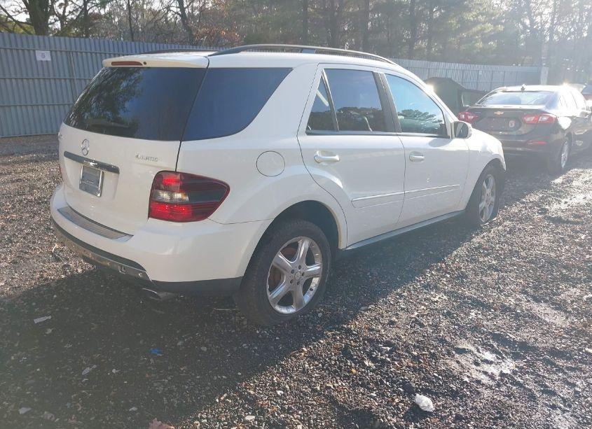 Photo 4 of 2008 Mercedes-benz Ml 350 4MATIC (VIN 4JGBB86E78A325914)