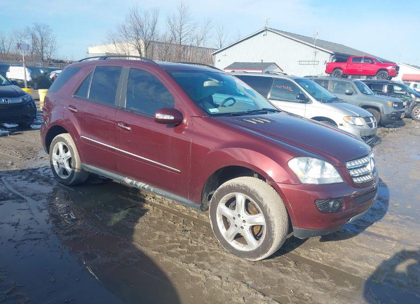 2008 Mercedes-benz Ml 350 4MATIC (VIN 4JGBB86E78A371582) main photo
