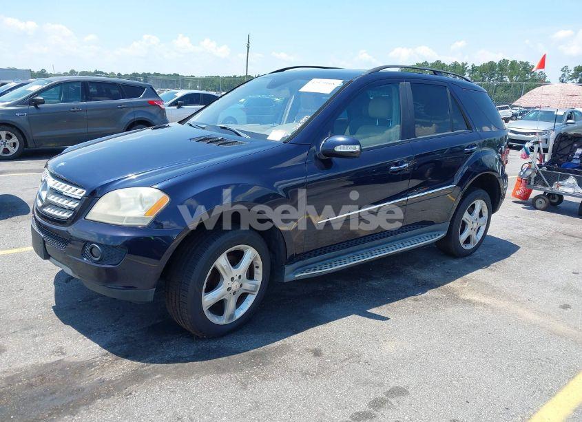 Photo 2 of 2008 Mercedes-benz Ml 350 4MATIC (VIN 4JGBB86E78A407366)