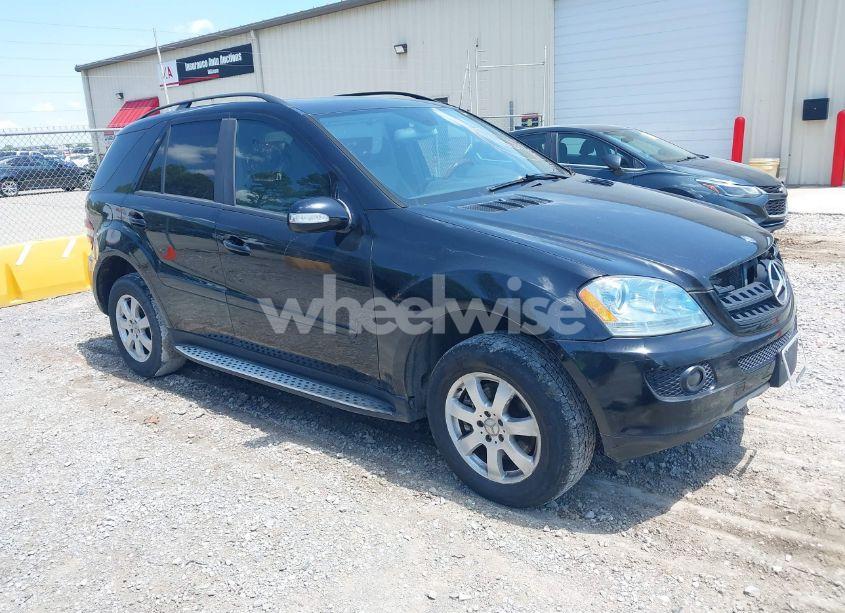 2006 Mercedes-benz Ml 350 4MATIC (VIN 4JGBB86E96A029984) main photo