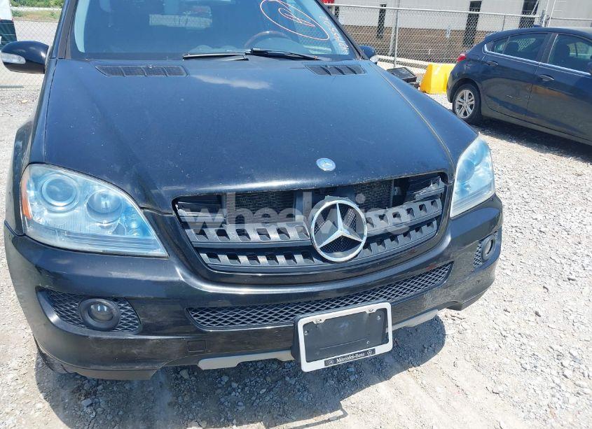 Photo 6 of 2006 Mercedes-benz Ml 350 4MATIC (VIN 4JGBB86E96A029984)