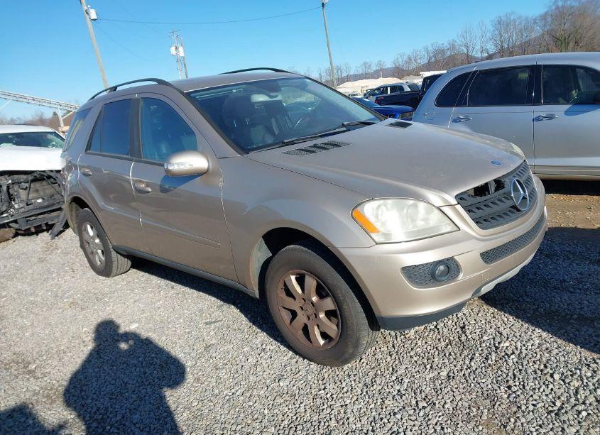 2006 Mercedes-benz Ml 350 4MATIC (VIN 4JGBB86E96A078019) main photo