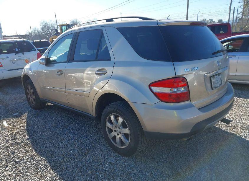 Photo 3 of 2006 Mercedes-benz Ml 350 4MATIC (VIN 4JGBB86E96A078019)