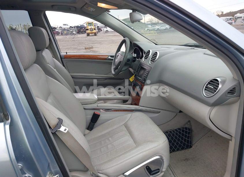 Photo 5 of 2006 Mercedes-benz Ml 350 4MATIC (VIN 4JGBB86E96A087271)