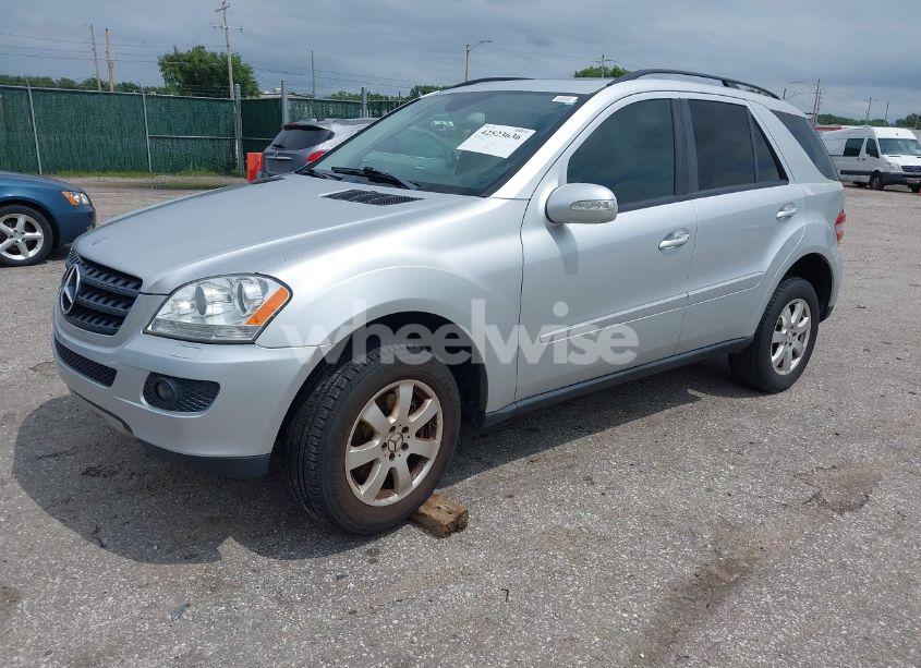 Photo 2 of 2006 Mercedes-benz Ml 350 4MATIC (VIN 4JGBB86EX6A115496)