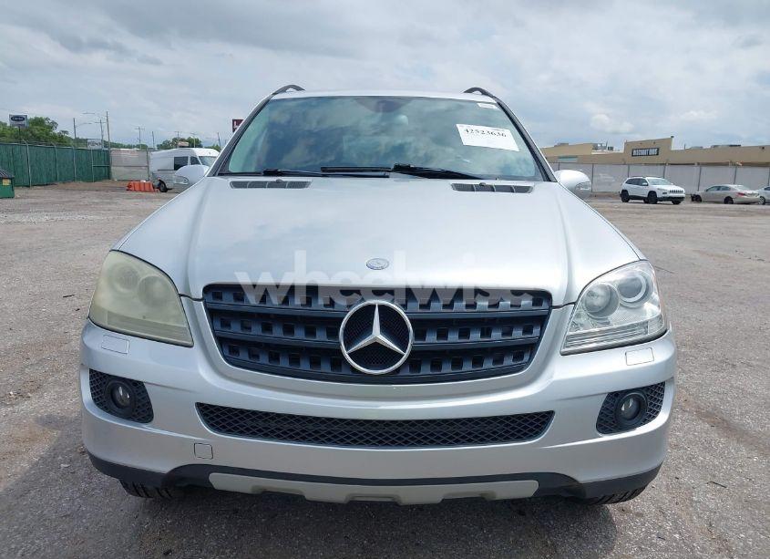 Photo 6 of 2006 Mercedes-benz Ml 350 4MATIC (VIN 4JGBB86EX6A115496)