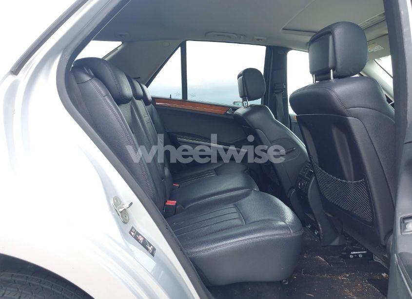 Photo 8 of 2006 Mercedes-benz Ml 350 4MATIC (VIN 4JGBB86EX6A115496)