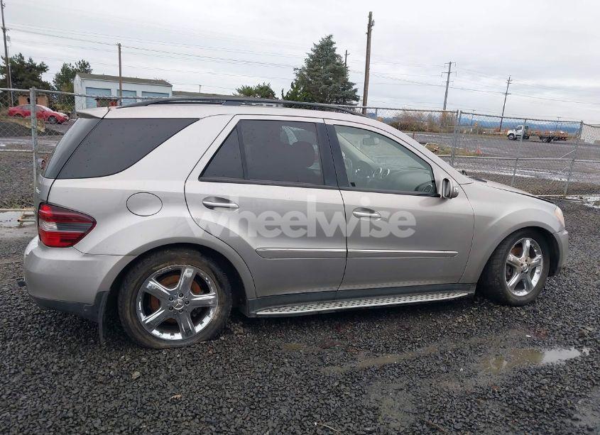 Photo 13 of 2007 Mercedes-benz Ml 350 4MATIC (VIN 4JGBB86EX7A183881)