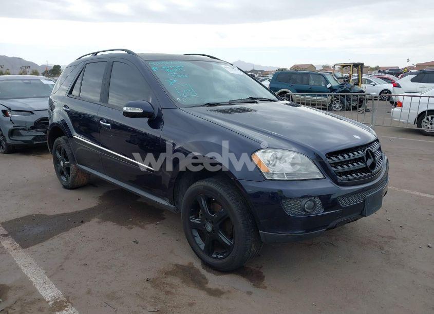 2008 Mercedes-benz Ml 350 4MATIC (VIN 4JGBB86EX8A375366) main photo