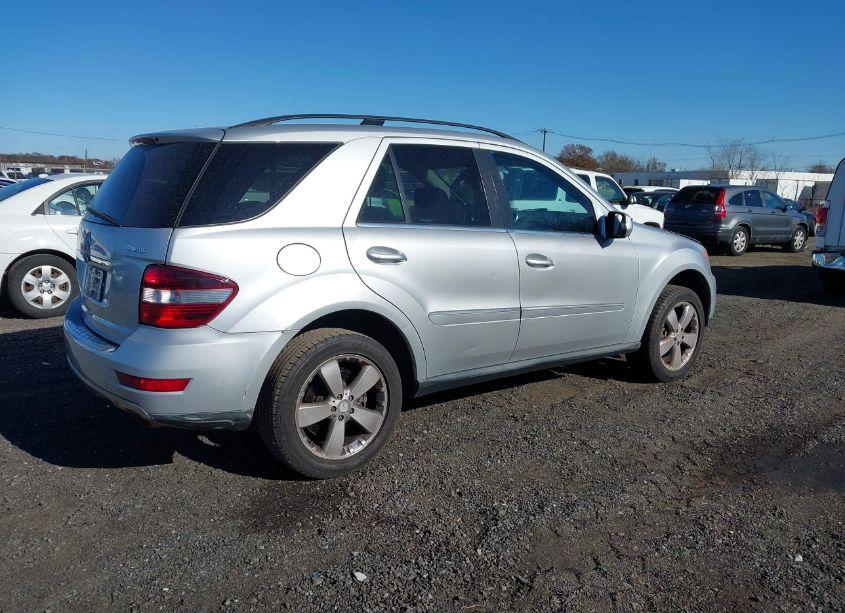 Photo 4 of 2010 Mercedes-benz Ml 350 4MATIC (VIN 4JGBB8GB1AA580309)