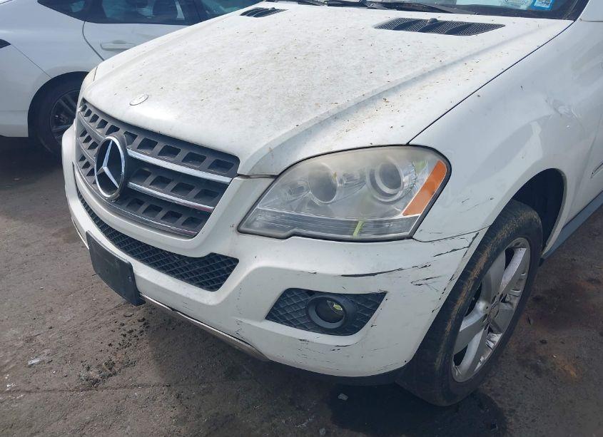 Photo 6 of 2011 Mercedes-benz Ml 350 4MATIC (VIN 4JGBB8GB1BA672084)