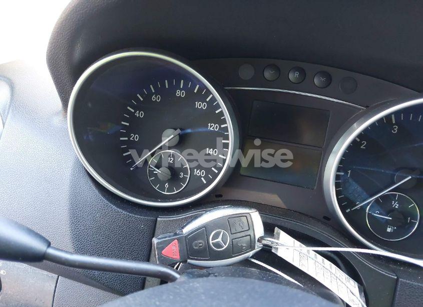Photo 11 of 2011 Mercedes-benz Ml 350 4MATIC (VIN 4JGBB8GB1BA678855)