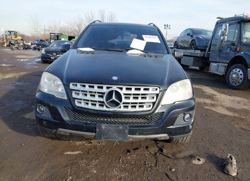 Photo 13 of 2011 Mercedes-benz Ml 350 4MATIC (VIN 4JGBB8GB1BA705195)