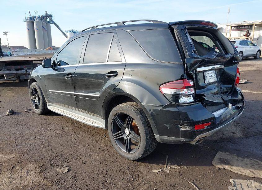 Photo 3 of 2011 Mercedes-benz Ml 350 4MATIC (VIN 4JGBB8GB1BA705195)