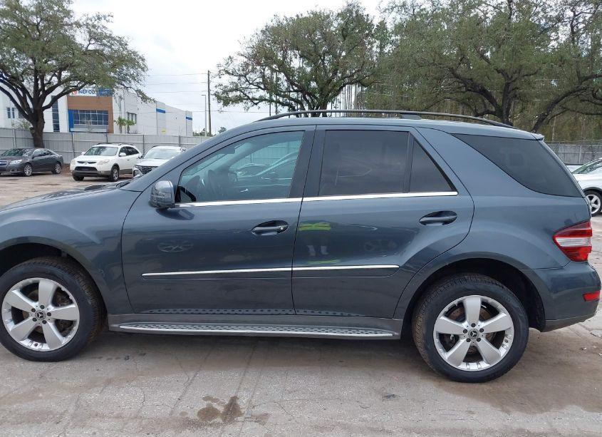 Photo 13 of 2011 Mercedes-benz Ml 350 4MATIC (VIN 4JGBB8GB1BA724328)