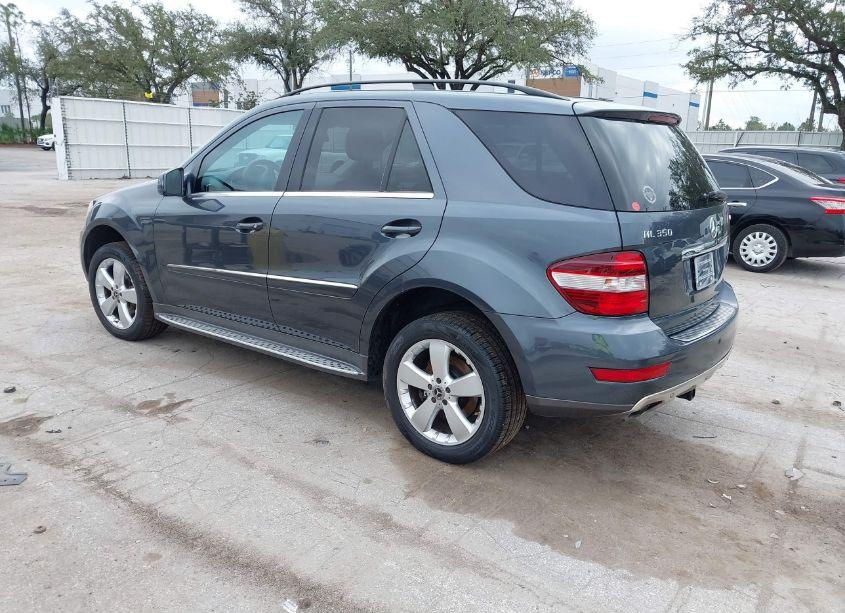 Photo 3 of 2011 Mercedes-benz Ml 350 4MATIC (VIN 4JGBB8GB1BA724328)