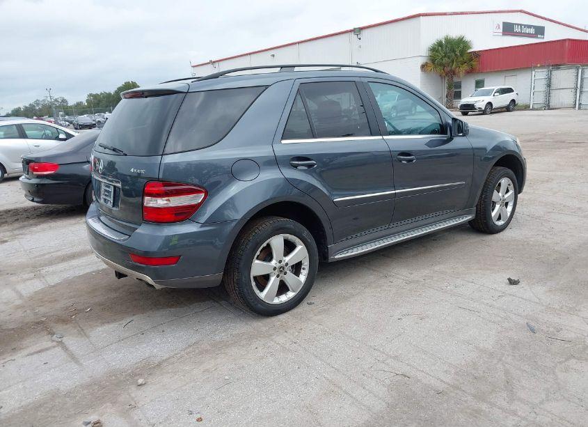 Photo 4 of 2011 Mercedes-benz Ml 350 4MATIC (VIN 4JGBB8GB1BA724328)