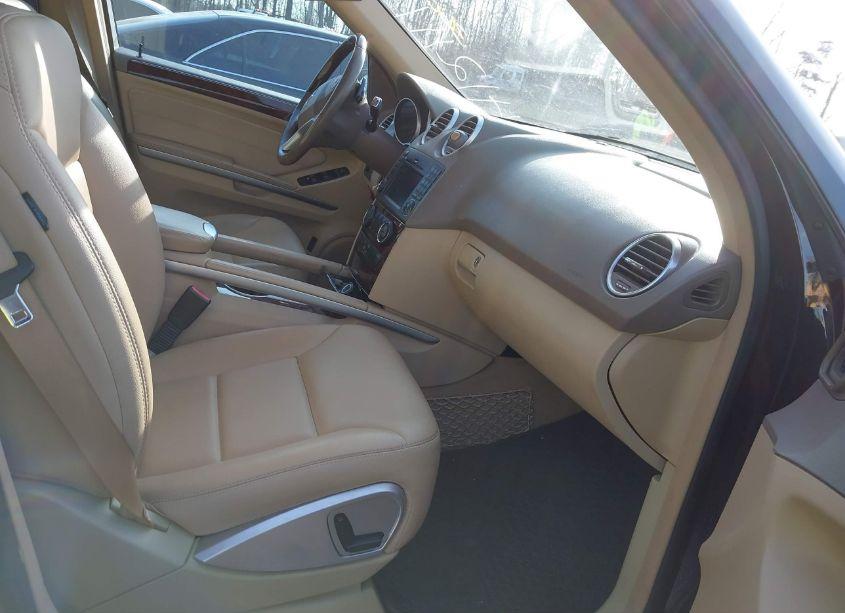 Photo 5 of 2010 Mercedes-benz Ml 350 4MATIC (VIN 4JGBB8GB2AA572428)