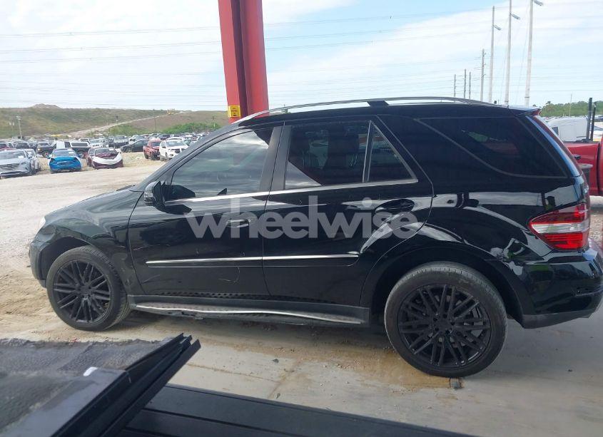 Photo 14 of 2011 Mercedes-benz Ml 350 4MATIC (VIN 4JGBB8GB2BA721597)