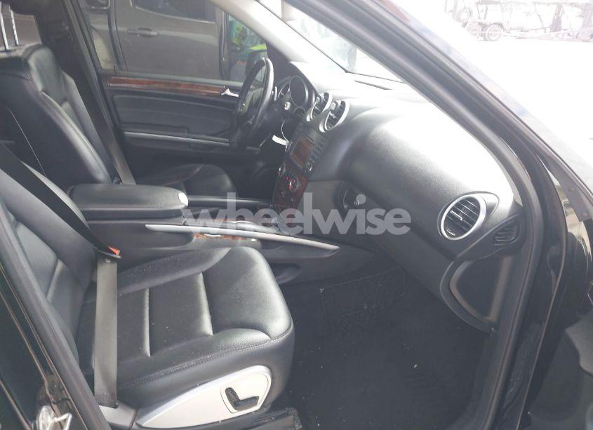 Photo 5 of 2011 Mercedes-benz Ml 350 4MATIC (VIN 4JGBB8GB2BA721597)