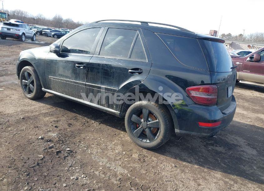Photo 3 of 2011 Mercedes-benz Ml 350 4MATIC (VIN 4JGBB8GB3BA663306)