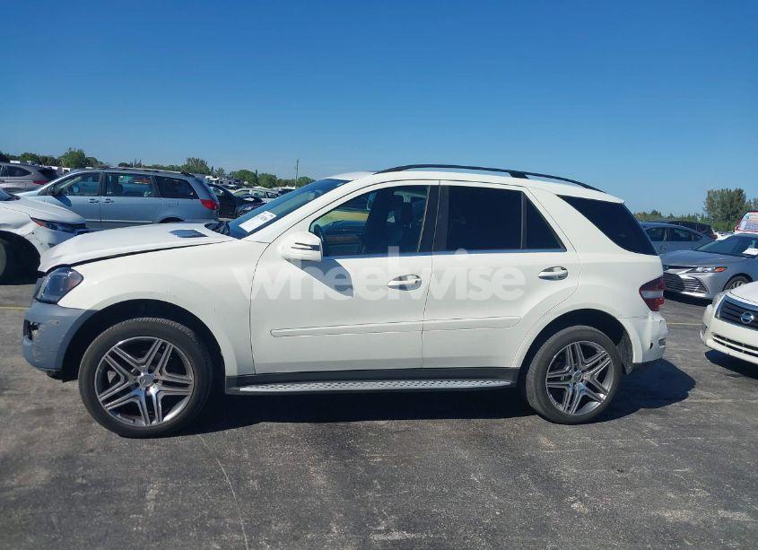 Photo 14 of 2011 Mercedes-benz Ml 350 4MATIC (VIN 4JGBB8GB3BA663385)