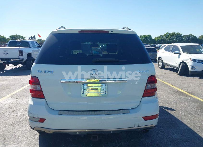 Photo 16 of 2011 Mercedes-benz Ml 350 4MATIC (VIN 4JGBB8GB3BA663385)