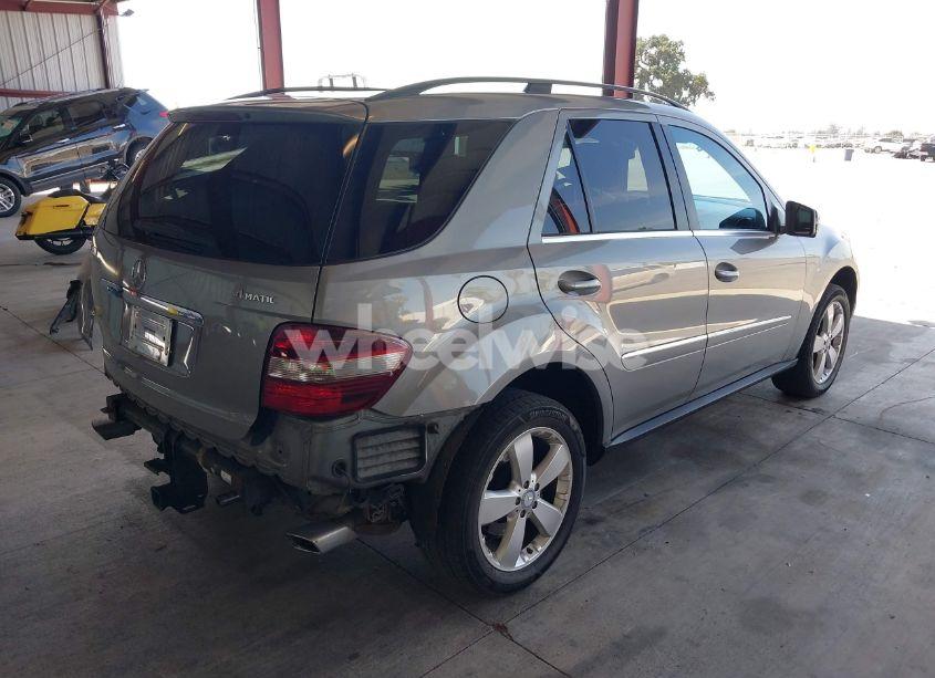 Photo 4 of 2011 Mercedes-benz Ml 350 4MATIC (VIN 4JGBB8GB3BA696290)